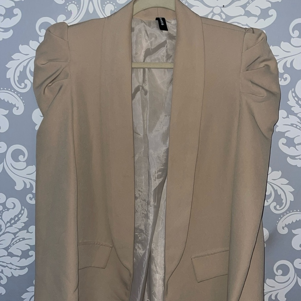cream blazer